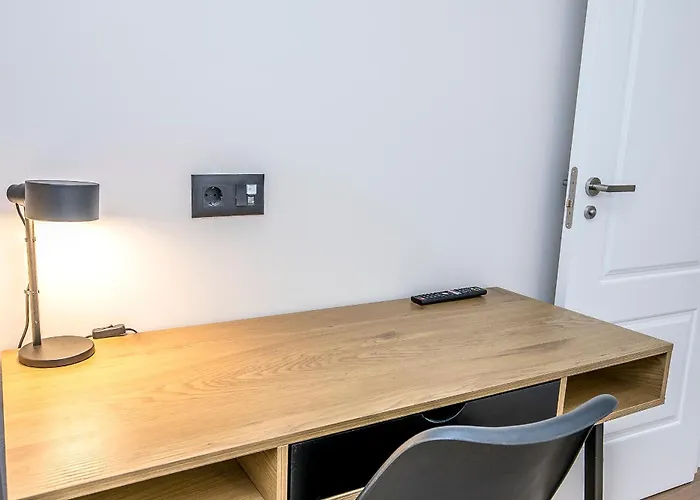 Charming & Modern Adriana Appartement *