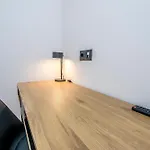 Charming & Modern Adriana